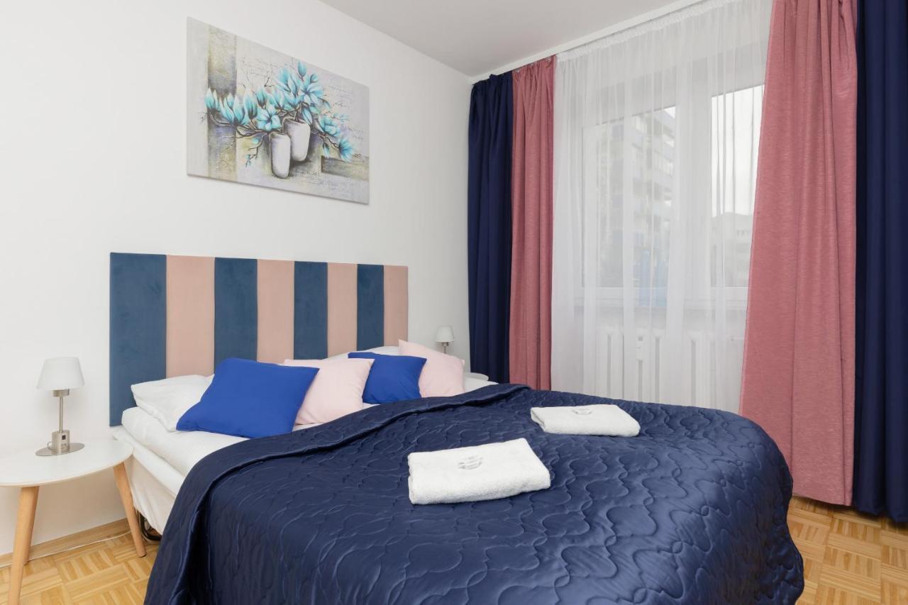 Family Apartment Bogatynska Bemowo By Noclegi Renters 바르샤바 외부 사진