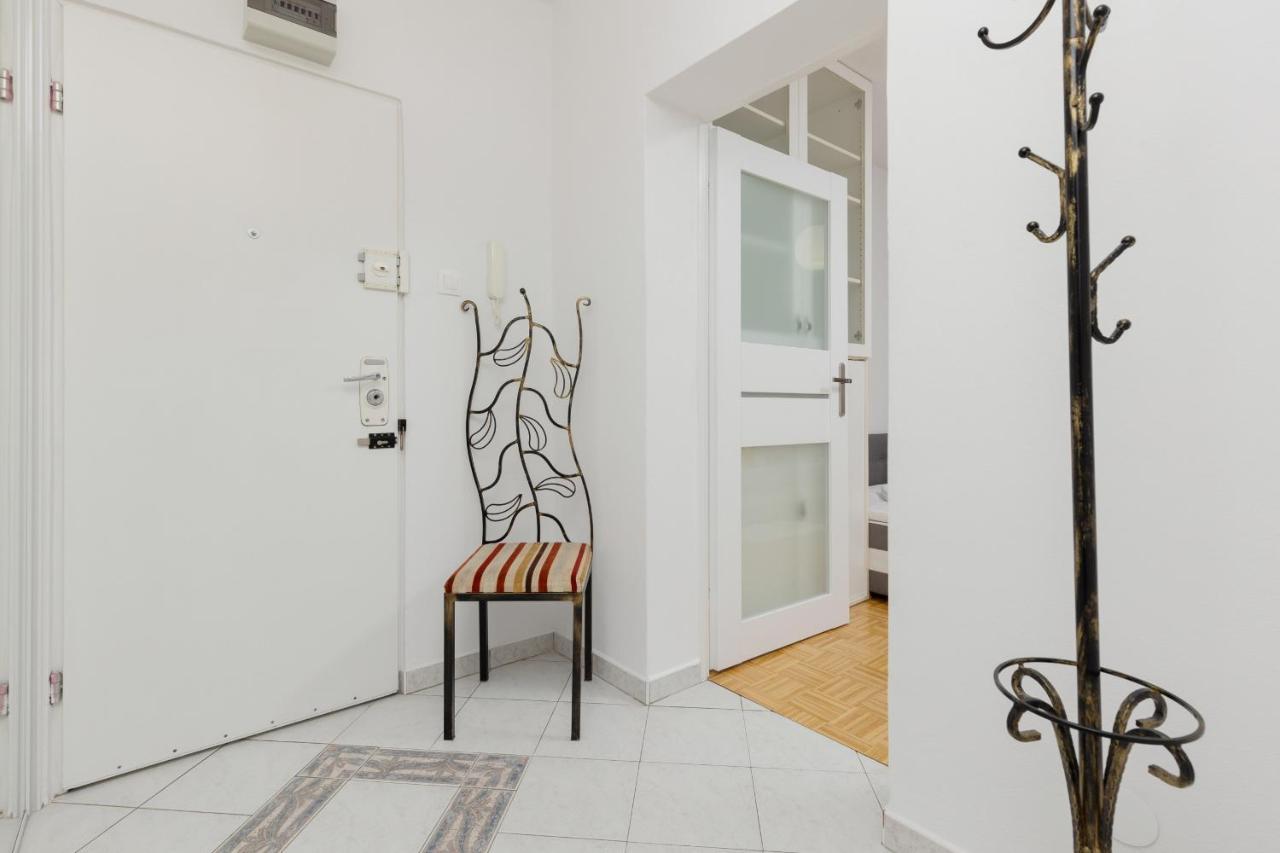Family Apartment Bogatynska Bemowo By Noclegi Renters 바르샤바 외부 사진