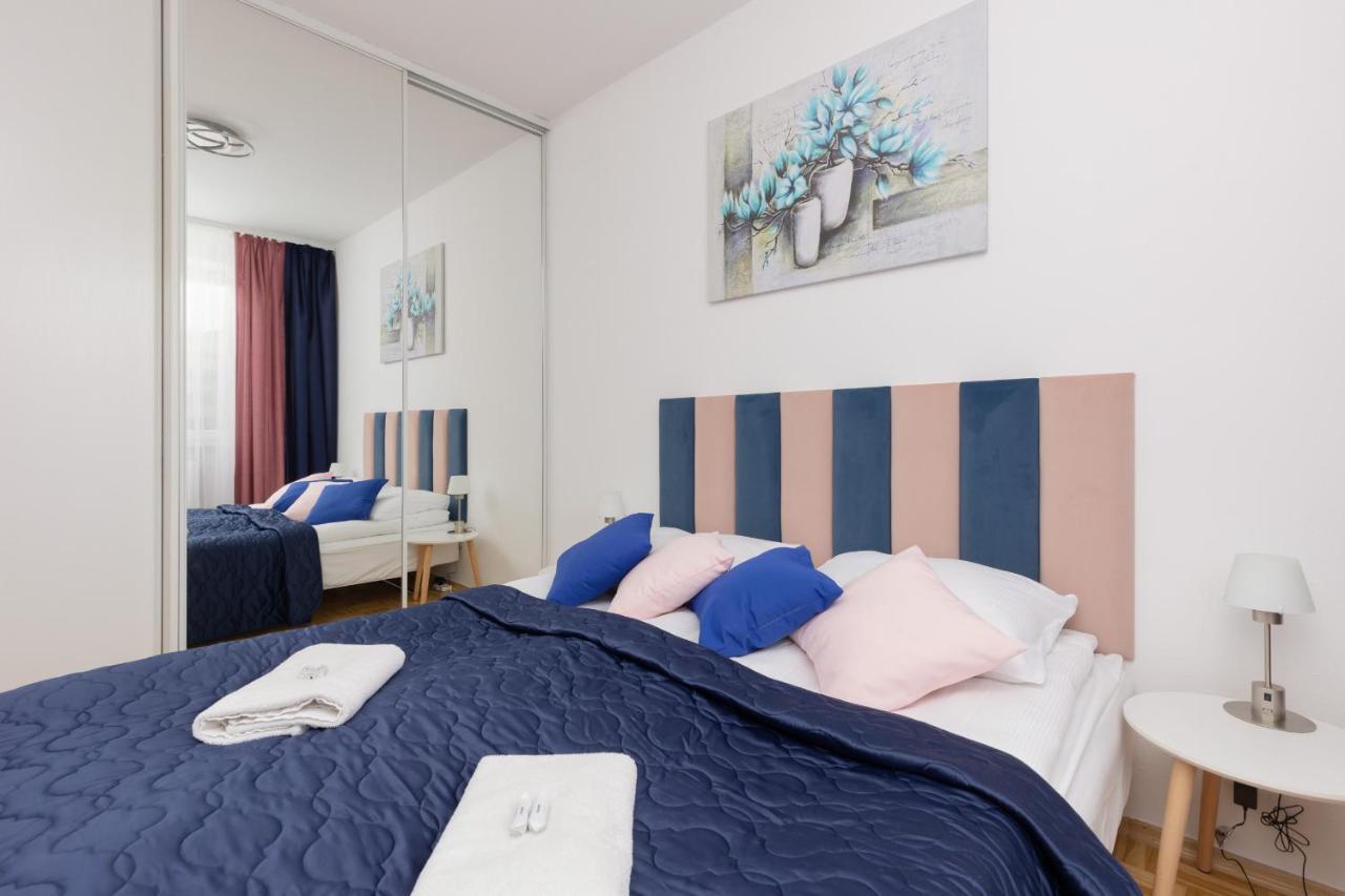 Family Apartment Bogatynska Bemowo By Noclegi Renters 바르샤바 외부 사진